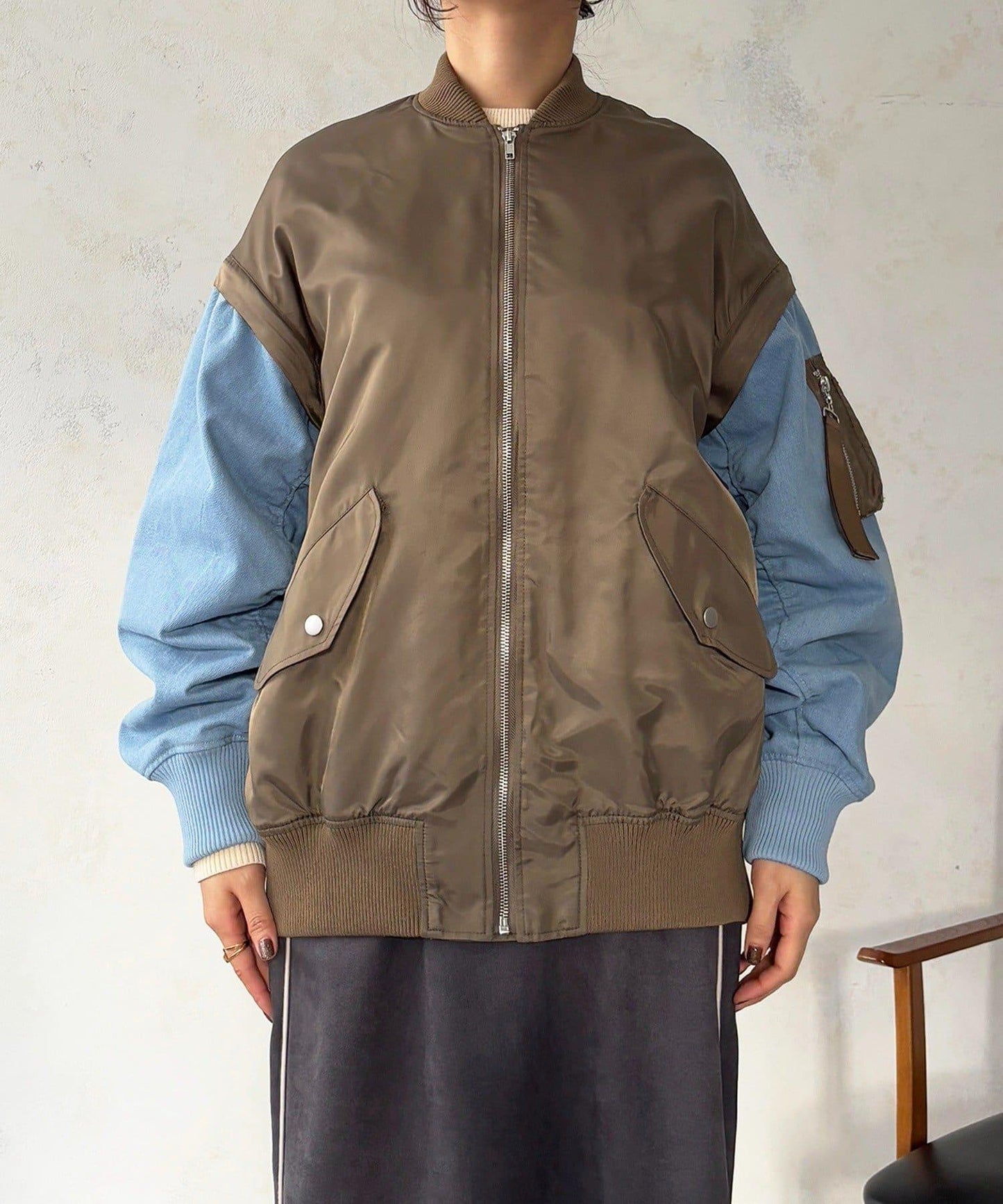 牛仔拼接袖 MA1 夾克