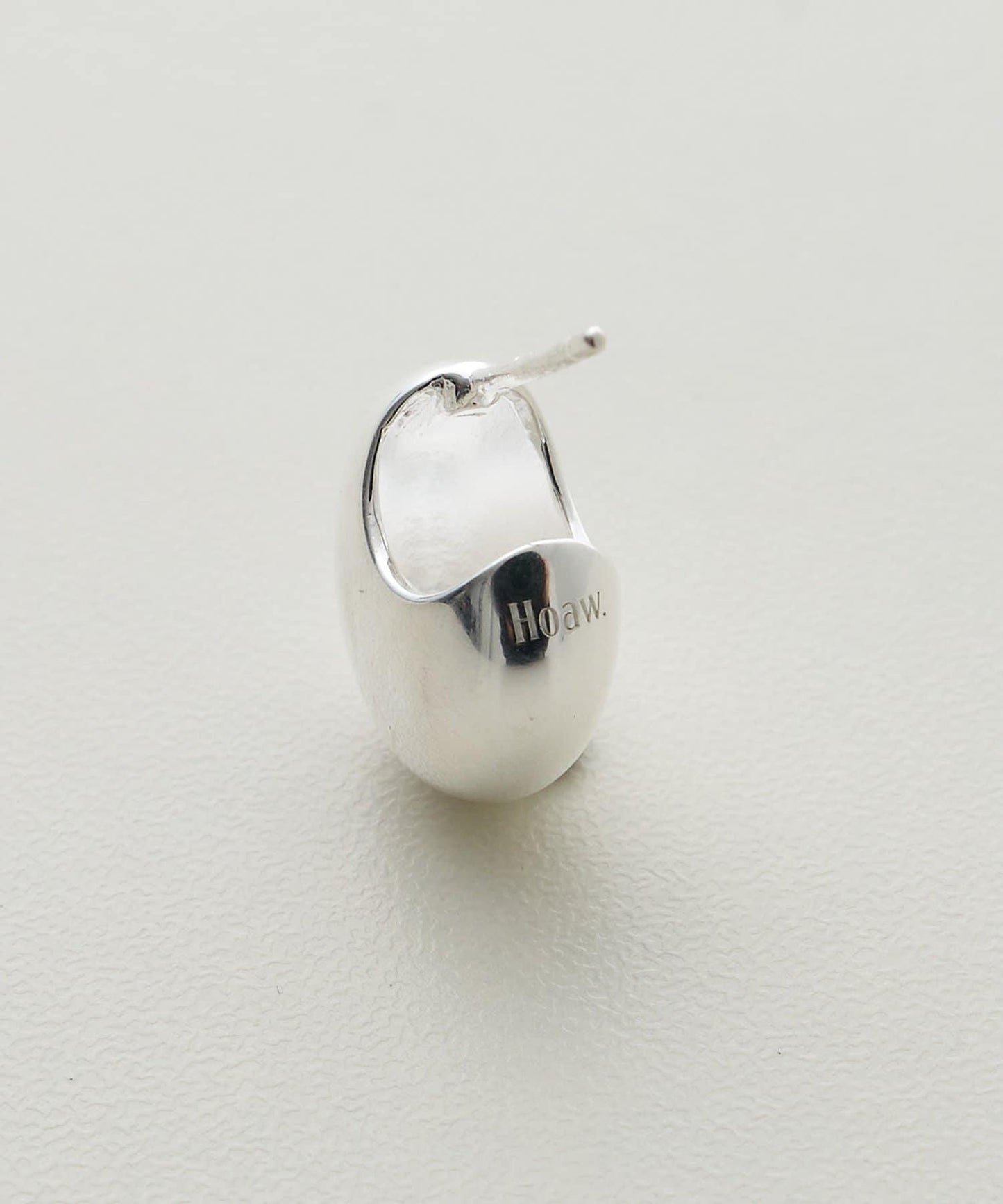 Hoaw. 圓潤造型 耳釘