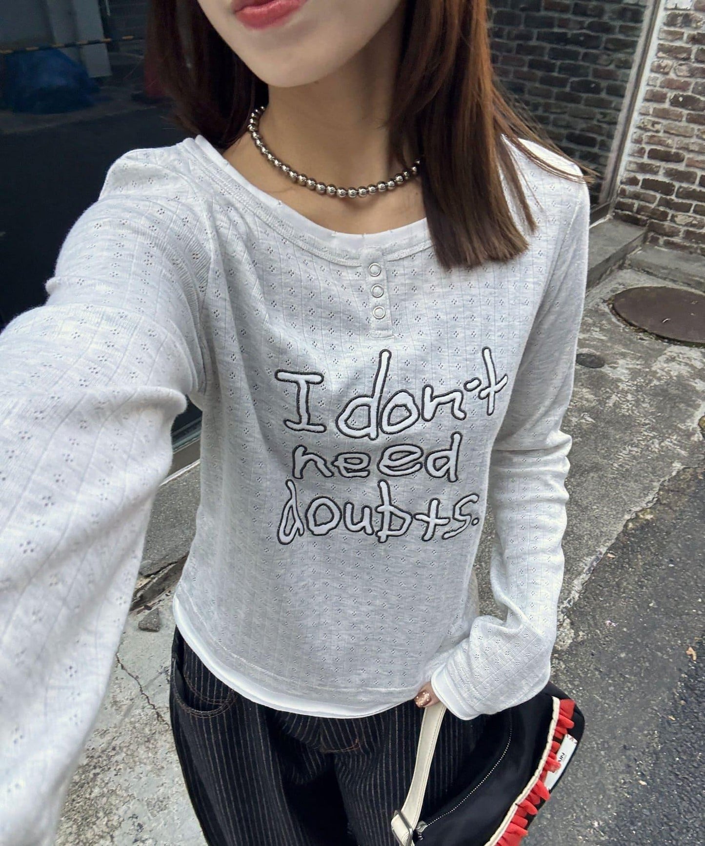 手寫Logo Eyelet Henley 疊穿上衣