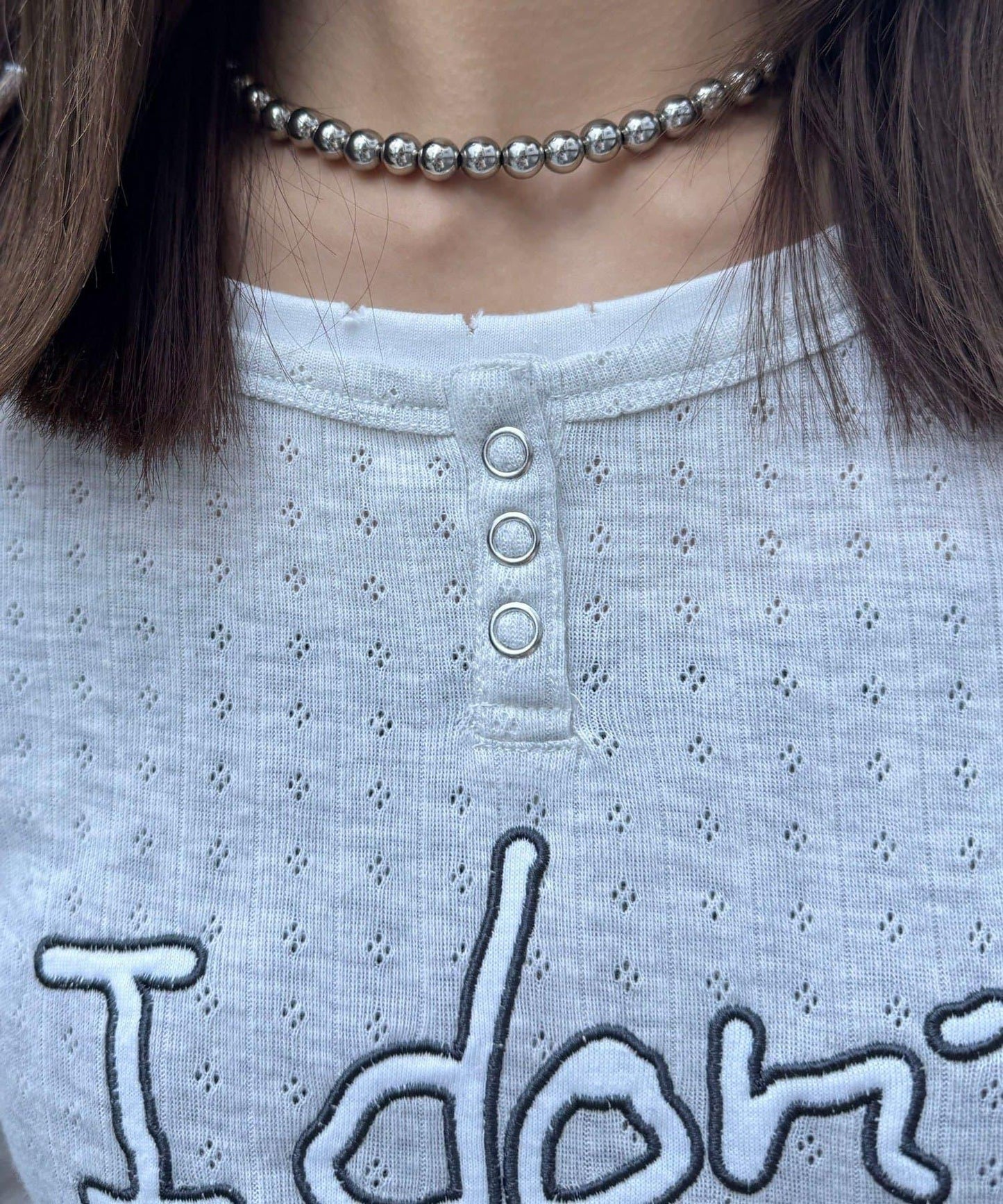 手寫Logo Eyelet Henley 疊穿上衣