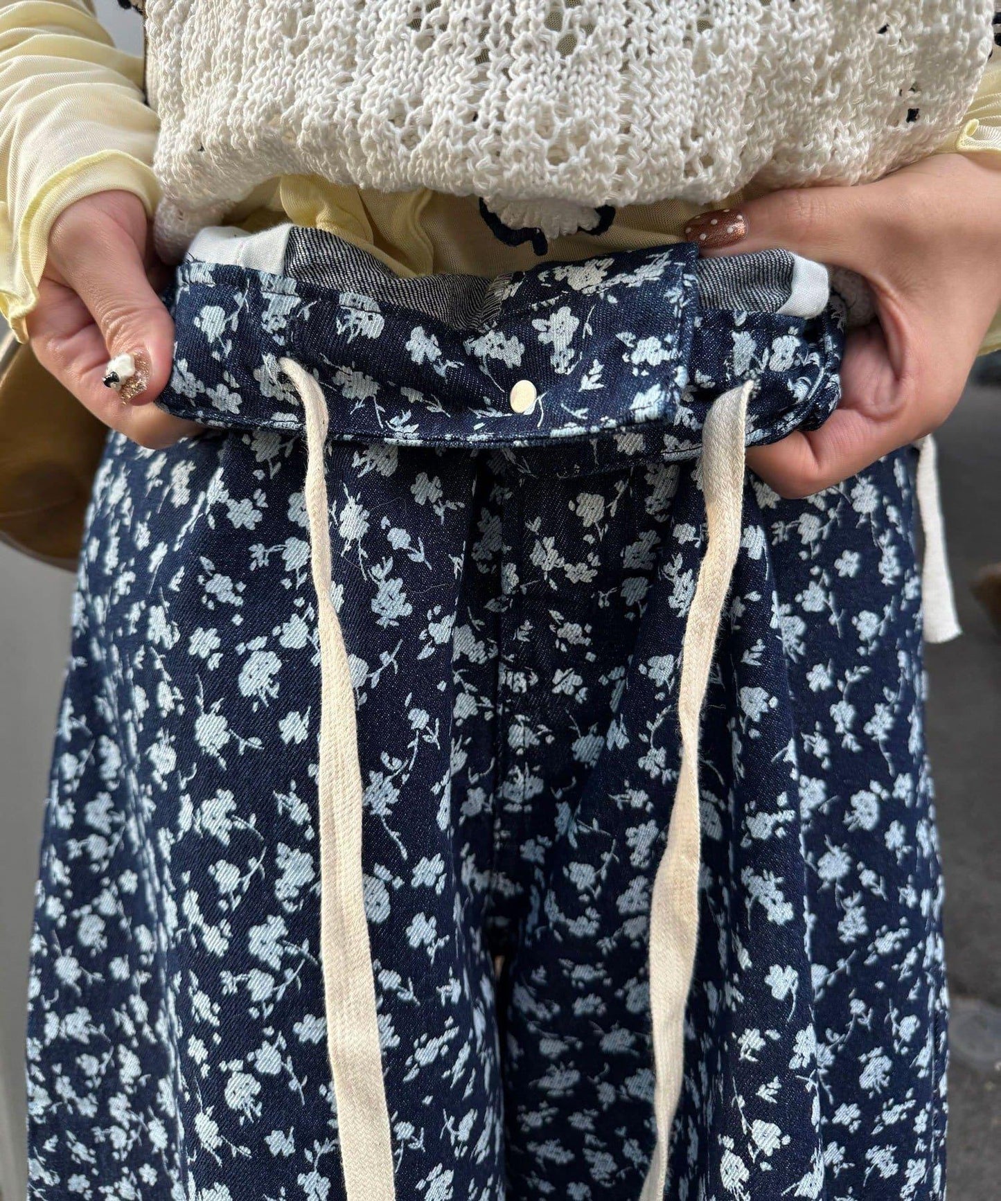 純色/花卉印花 下襬荷葉邊 牛仔五分褲