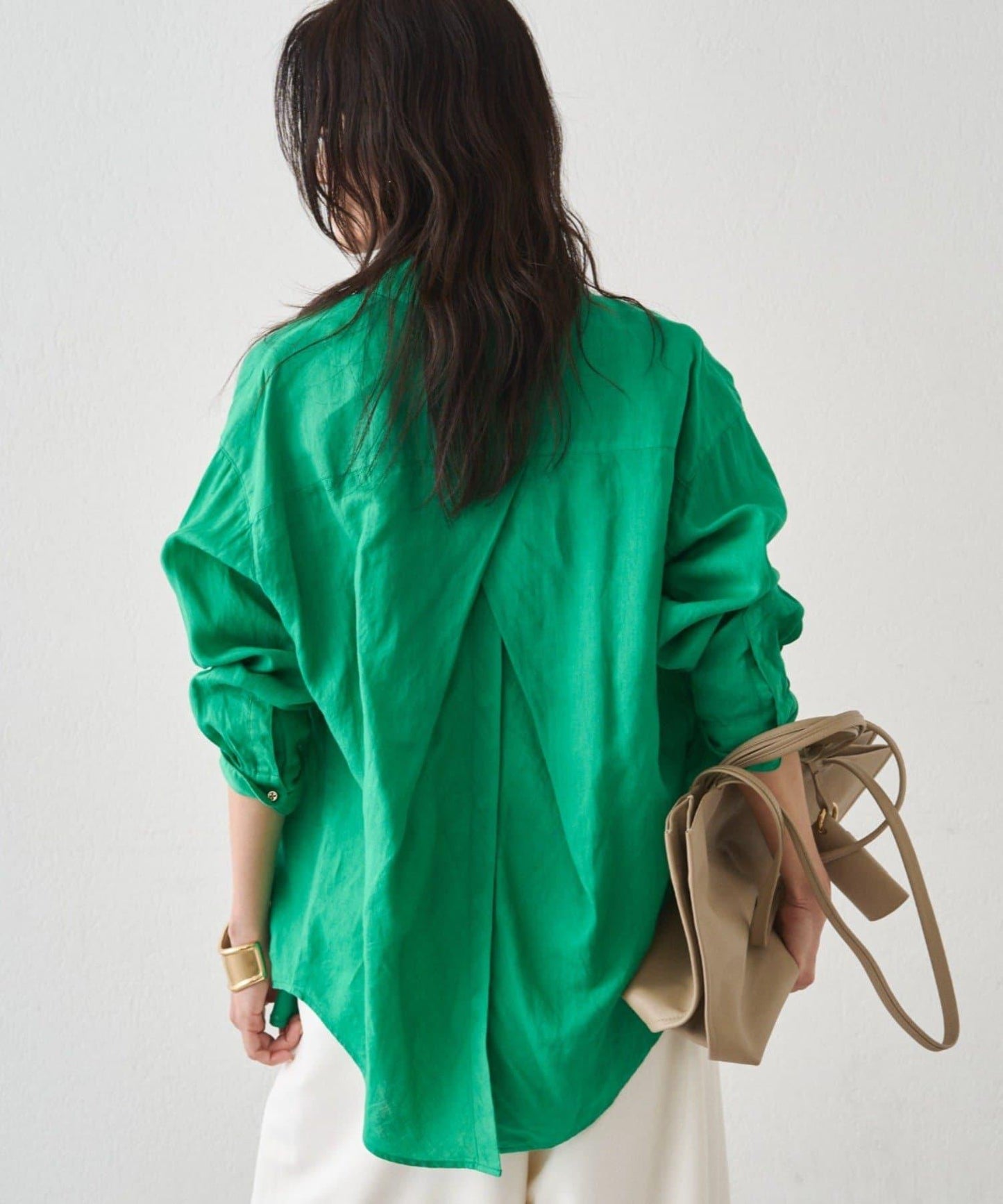 亞麻後繫帶設計襯衫