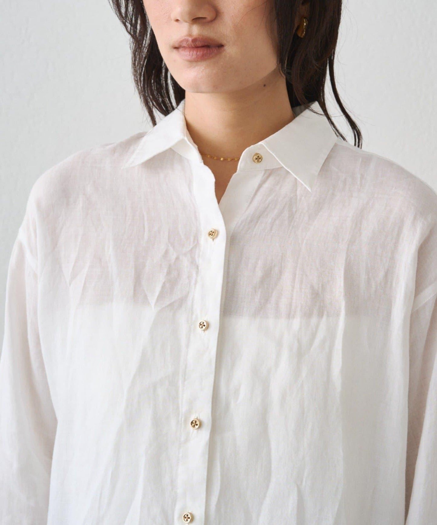 亞麻後繫帶設計襯衫