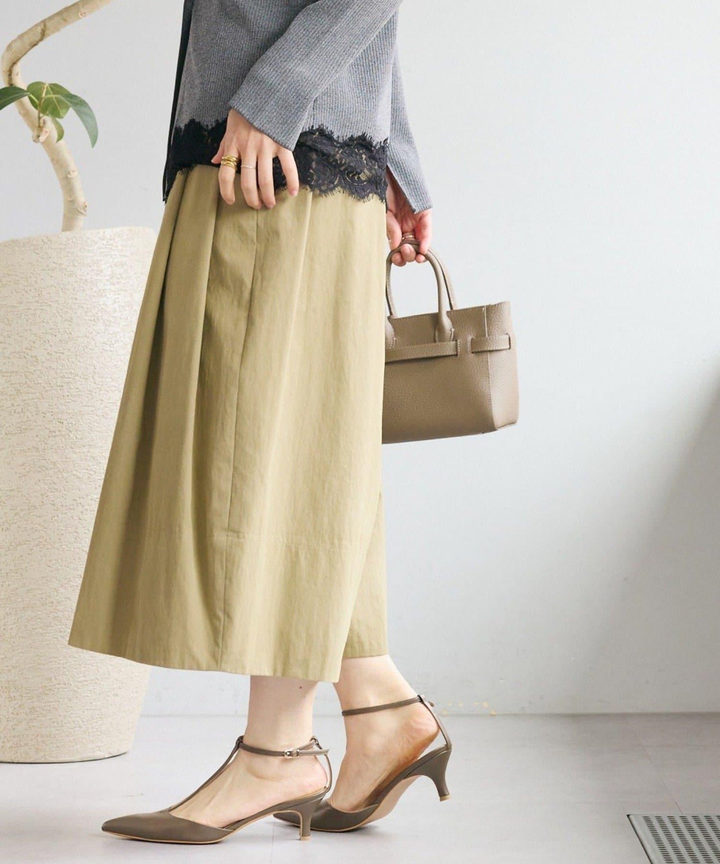 趣味感設計 褶襉闊腿 裙褲