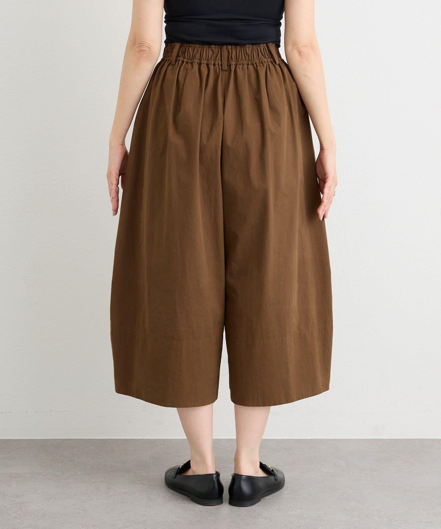 趣味感設計 褶襉闊腿 裙褲