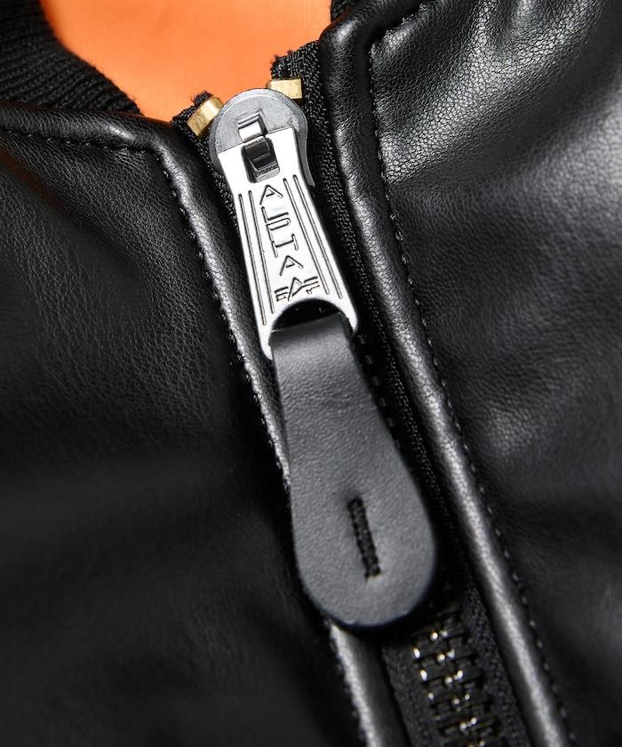 聯名 LEATHERETTE MA-1 夾克