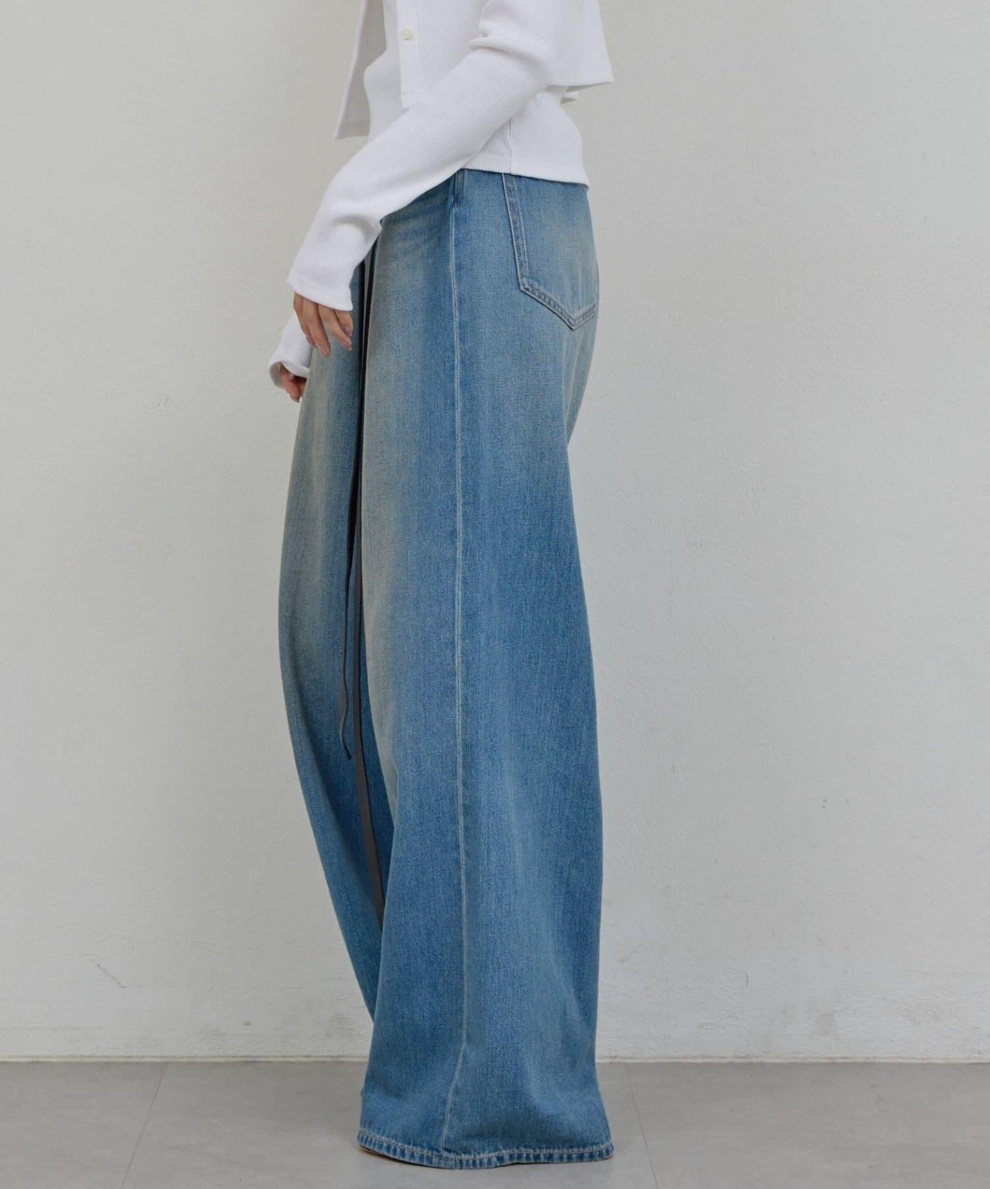 皮帶裝飾 軟質牛仔 牛仔褲