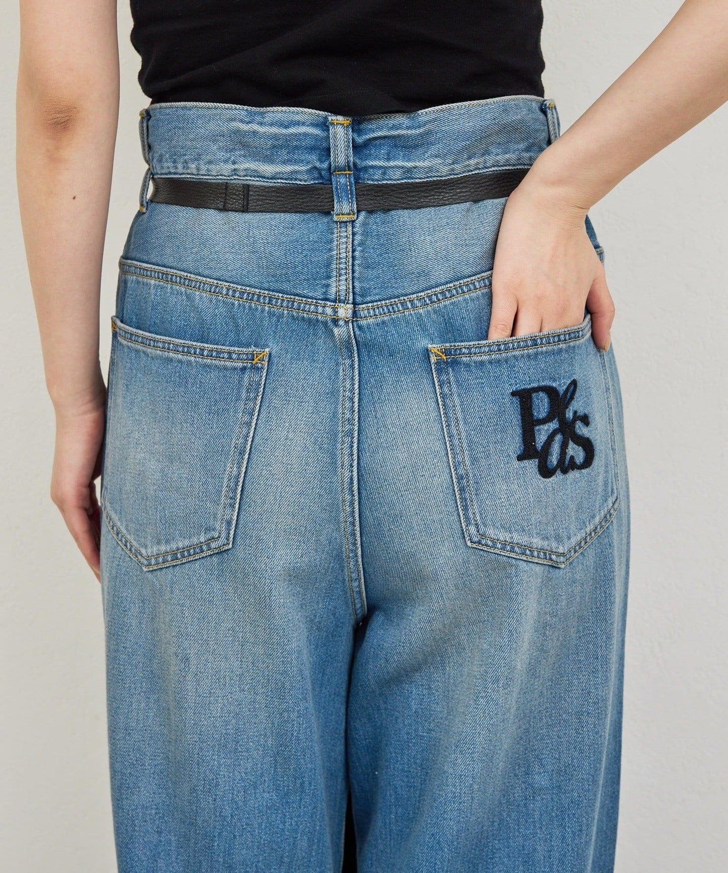 皮帶裝飾 軟質牛仔 牛仔褲