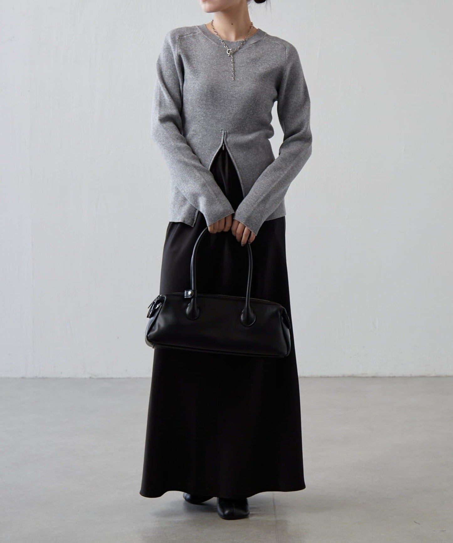 前拉鍊設計針織上衣