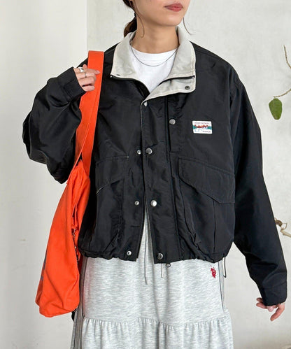 拼色短款戶外夾克