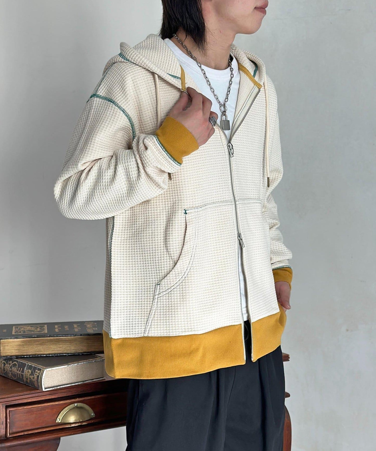 華夫格羅紋拼色拉鍊連帽衛衣