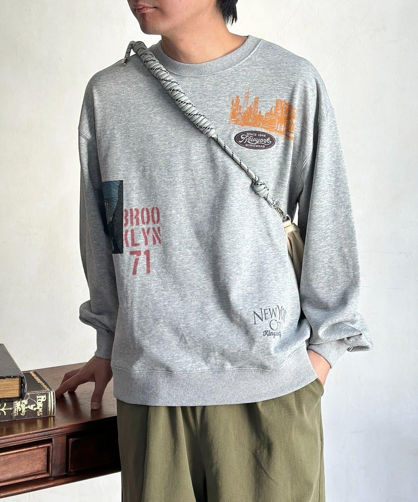 塗鴉風設計 長袖T恤