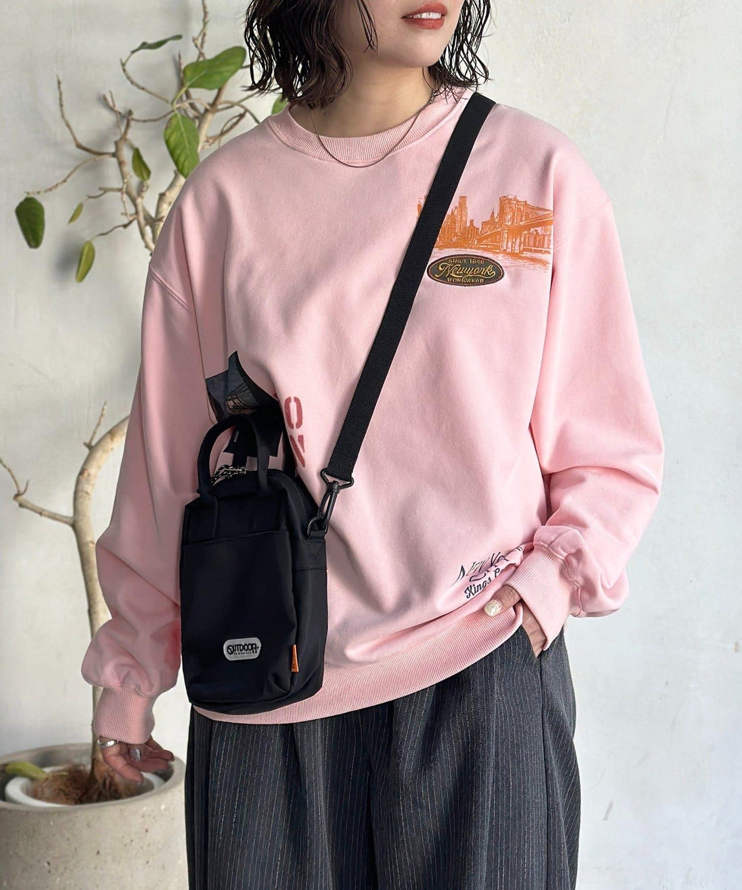 塗鴉風設計 長袖T恤