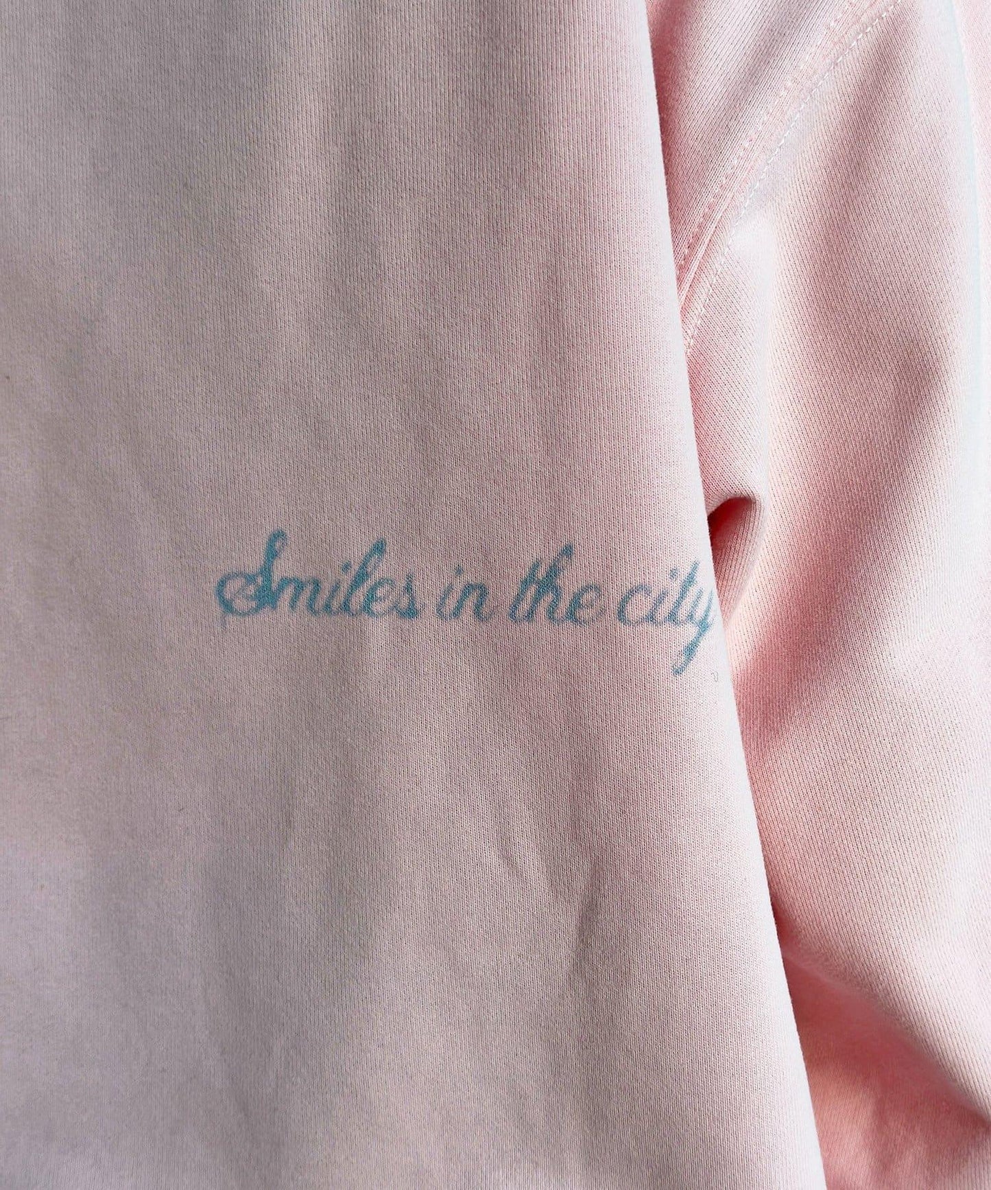 塗鴉風設計 長袖T恤