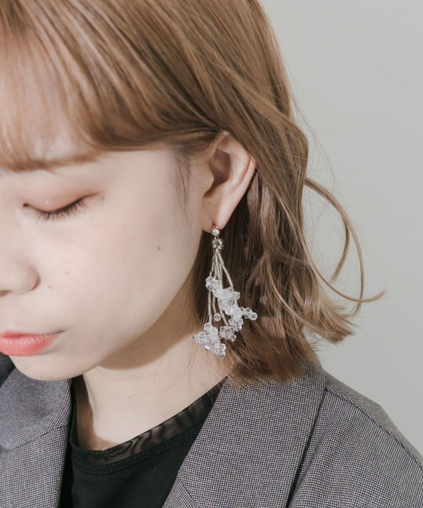 透明珠飽滿垂墜耳環