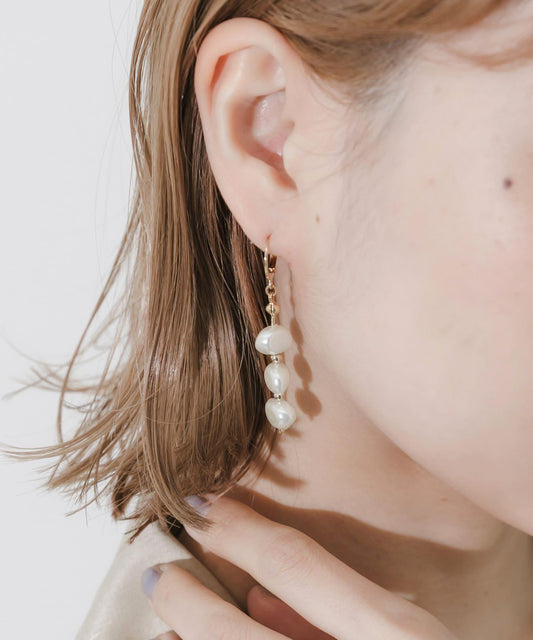 不規則珍珠搖擺圈式耳環