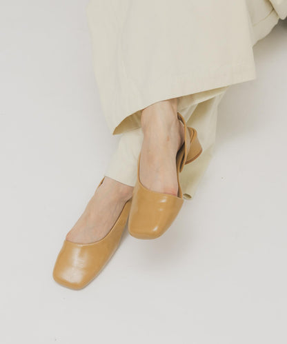 方頭 不對稱設計 單鞋