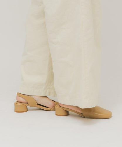 方頭 不對稱設計 單鞋