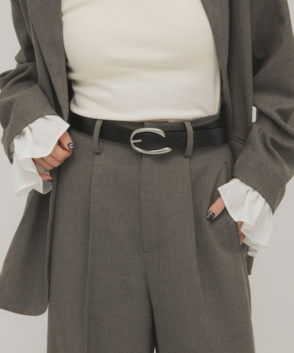 金屬扣設計 皮革 腰帶