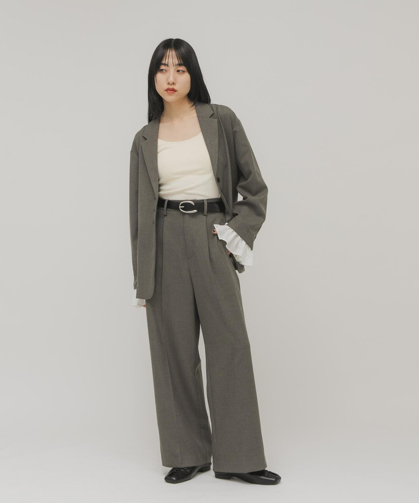 細肩帶 內置胸杯 吊帶背心