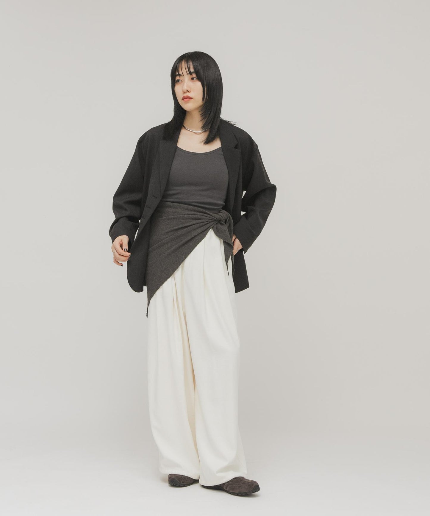 細肩帶 內置胸杯 吊帶背心