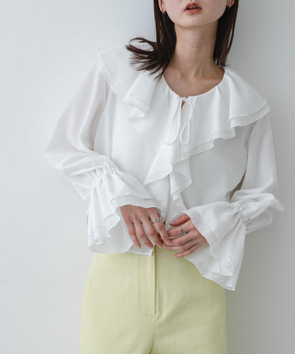 荷葉邊襯衫