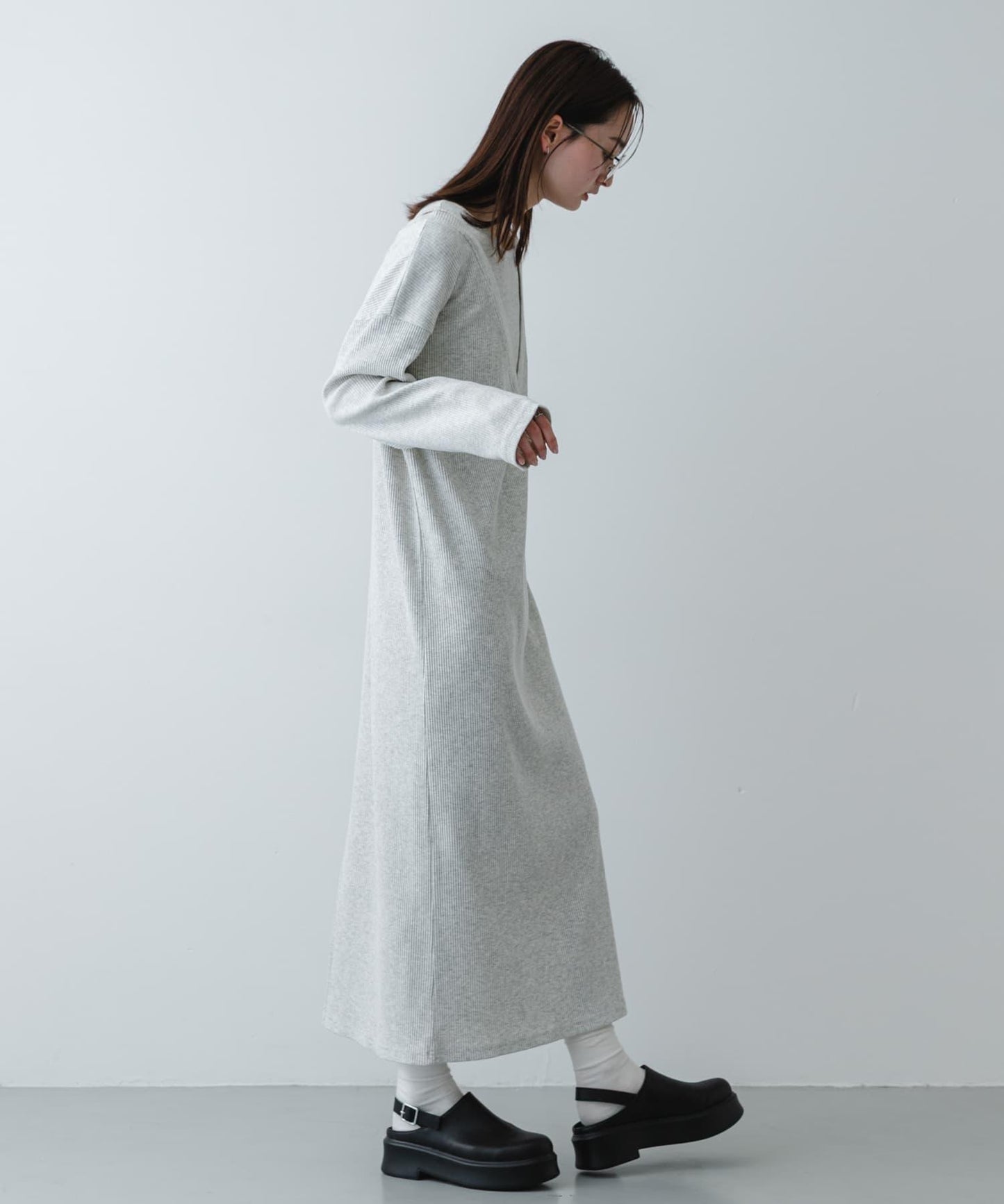 疊領設計 羅紋面料 連衣裙