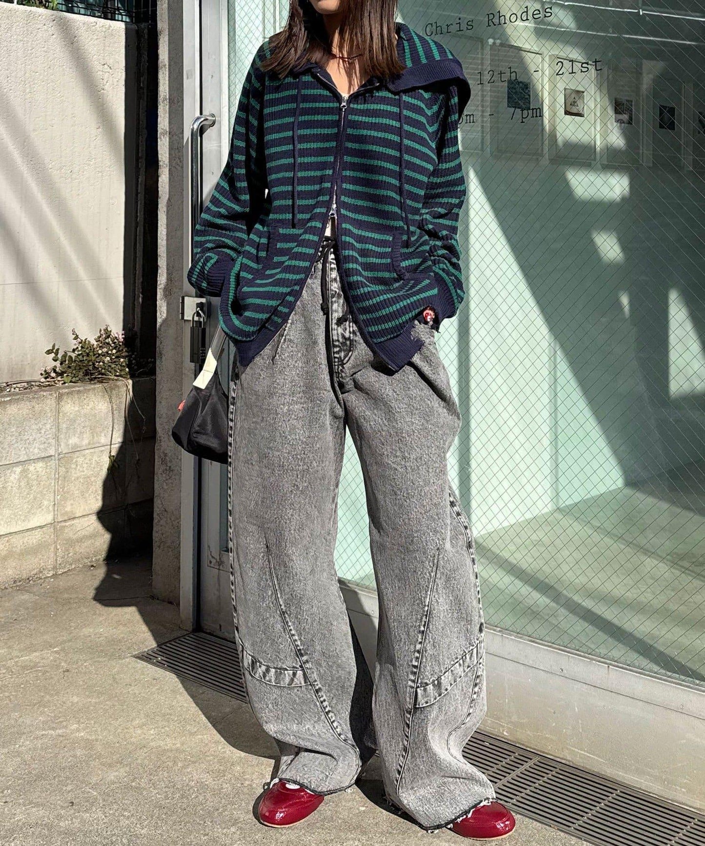 ANTI WARP 拼接弧形闊腿牛仔褲