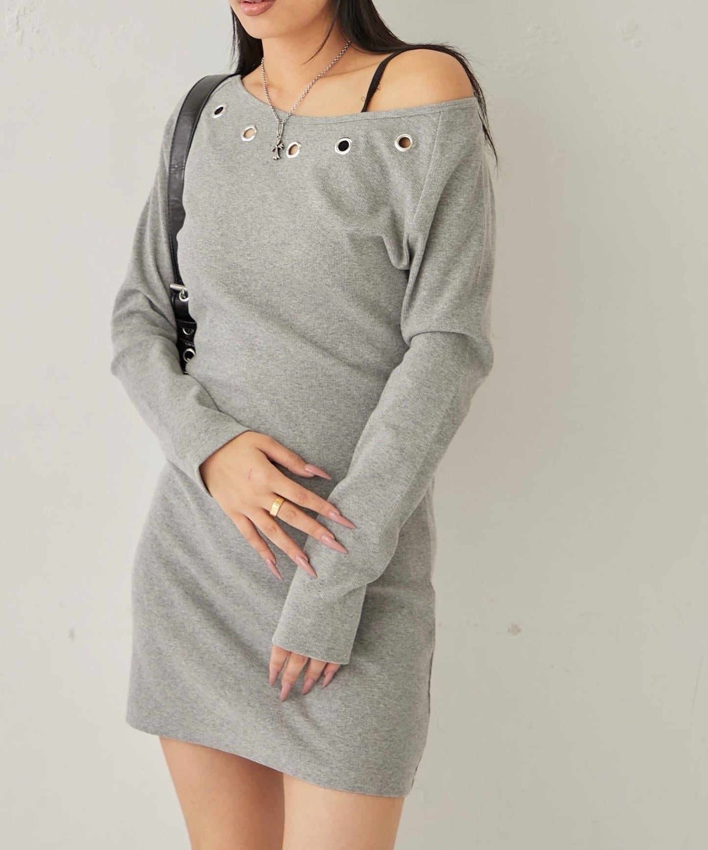 鏤空羅紋針織連衣裙