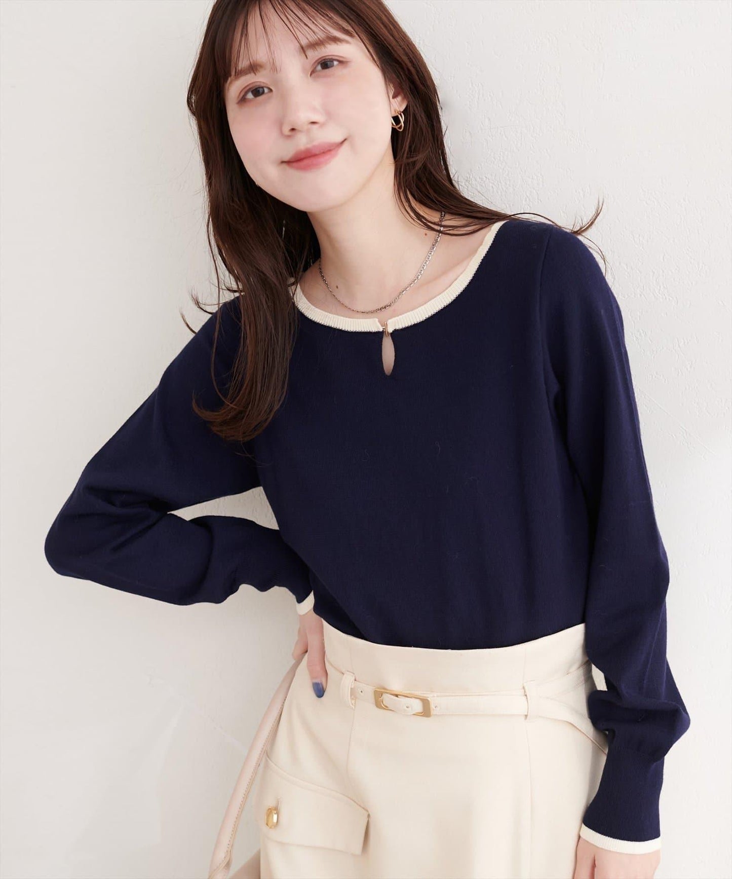 拼色條形扣設計 針織上衣