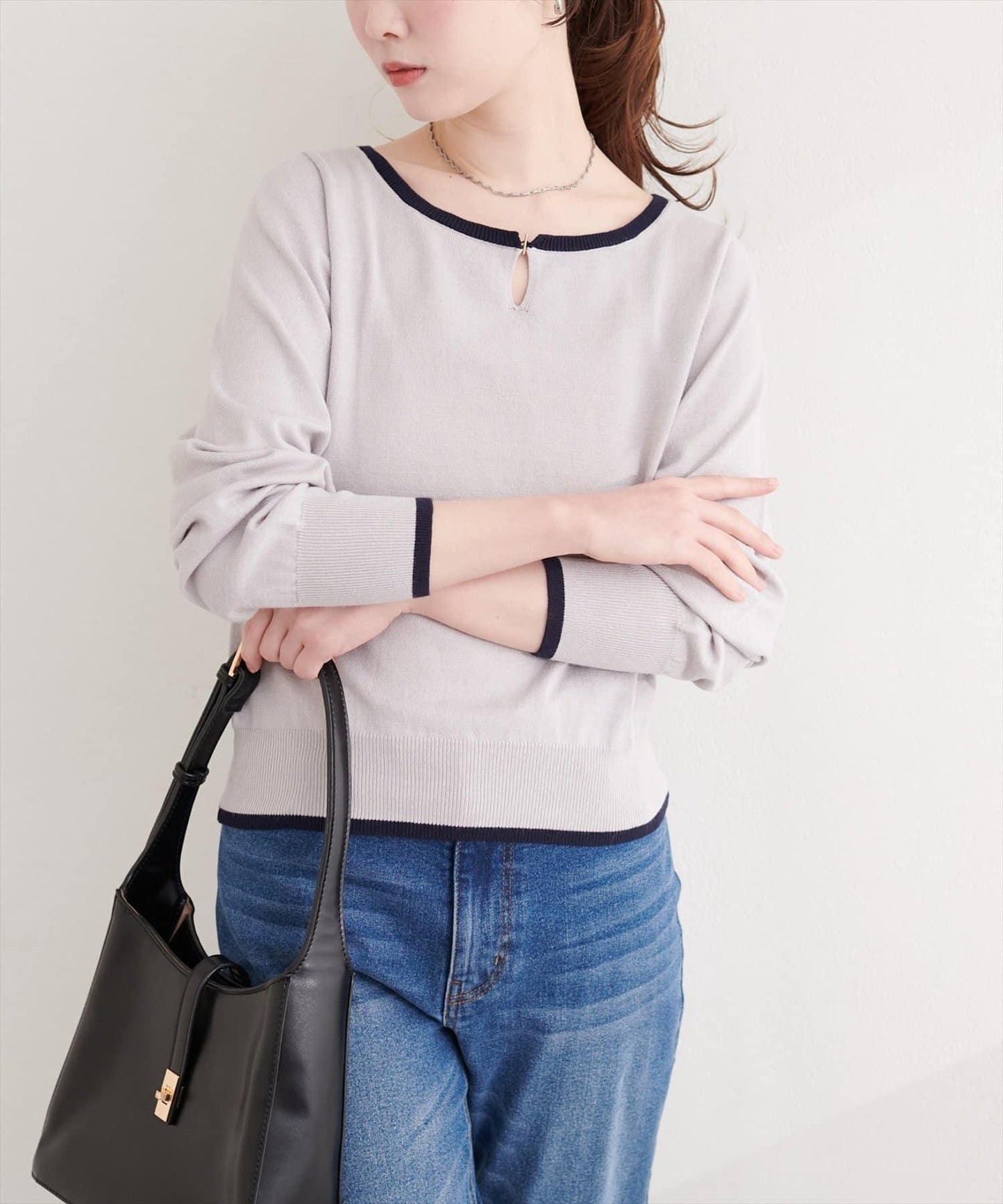 拼色條形扣設計 針織上衣