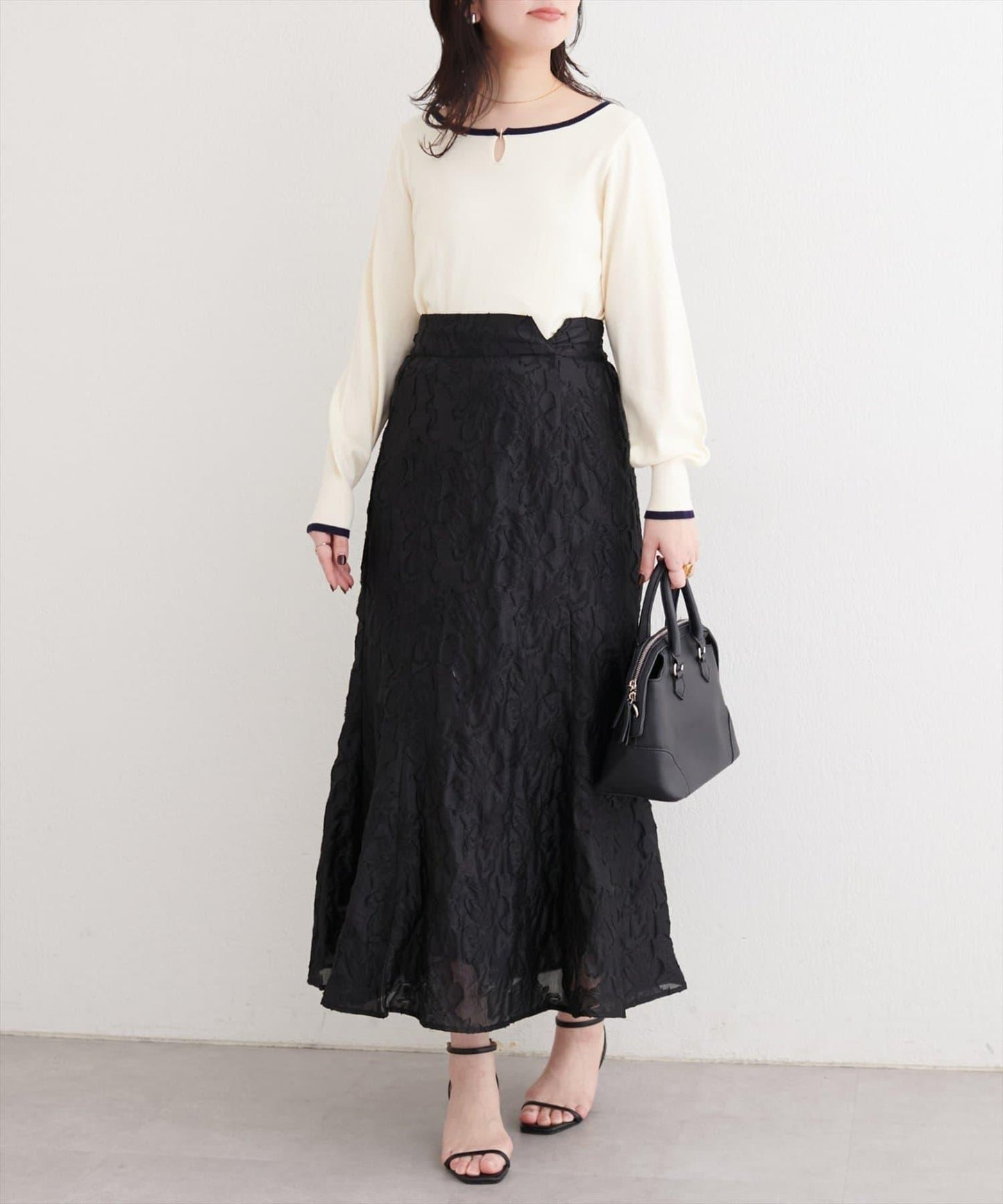 拼色條形扣設計 針織上衣