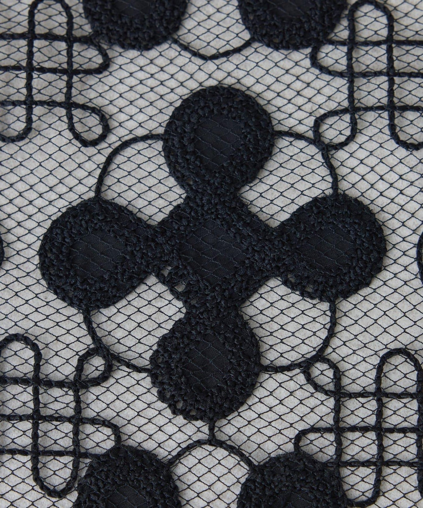 PAPILLONNER/パピヨネ 蕾絲圖案頭巾