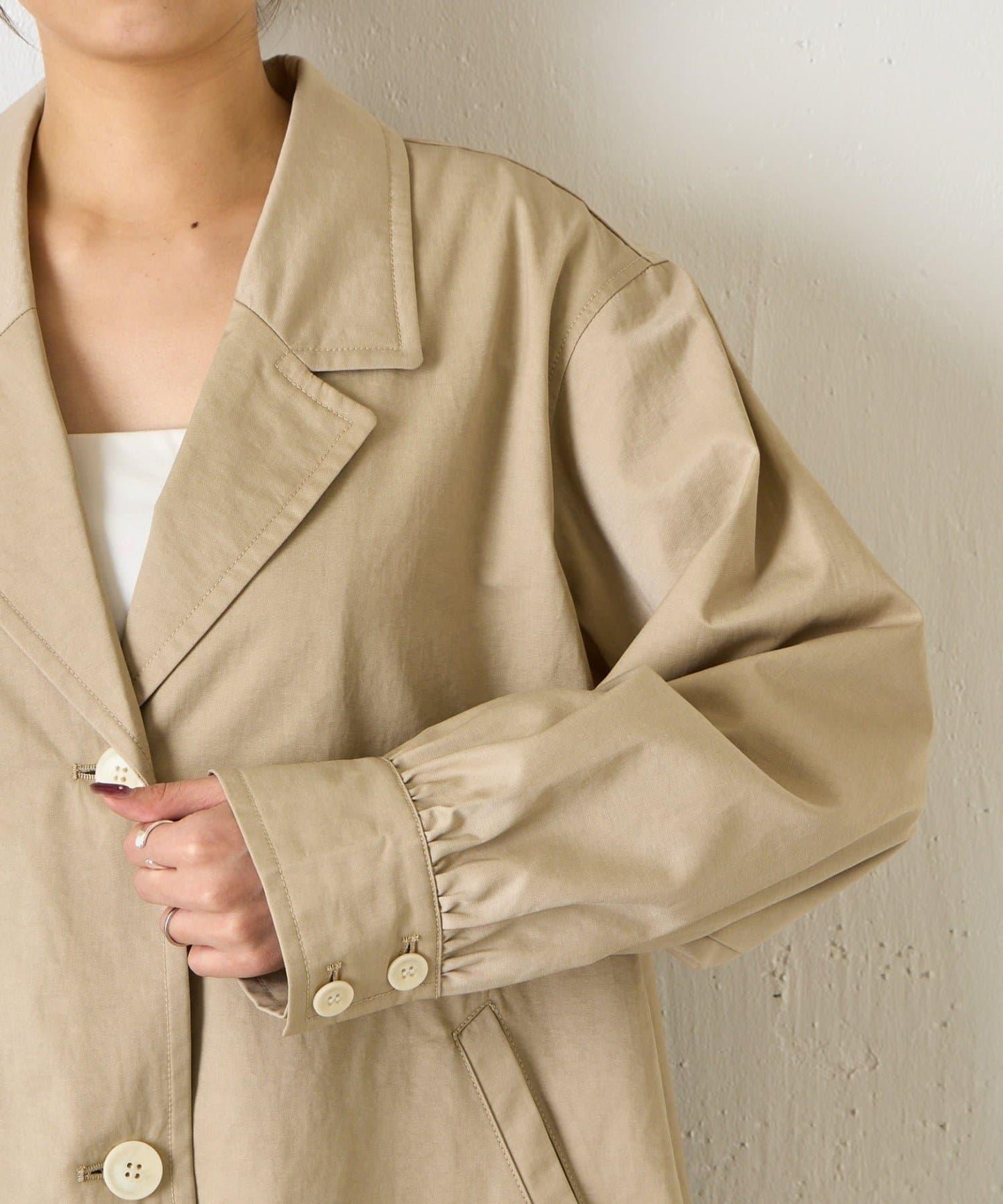 後褶設計 切斯特大衣