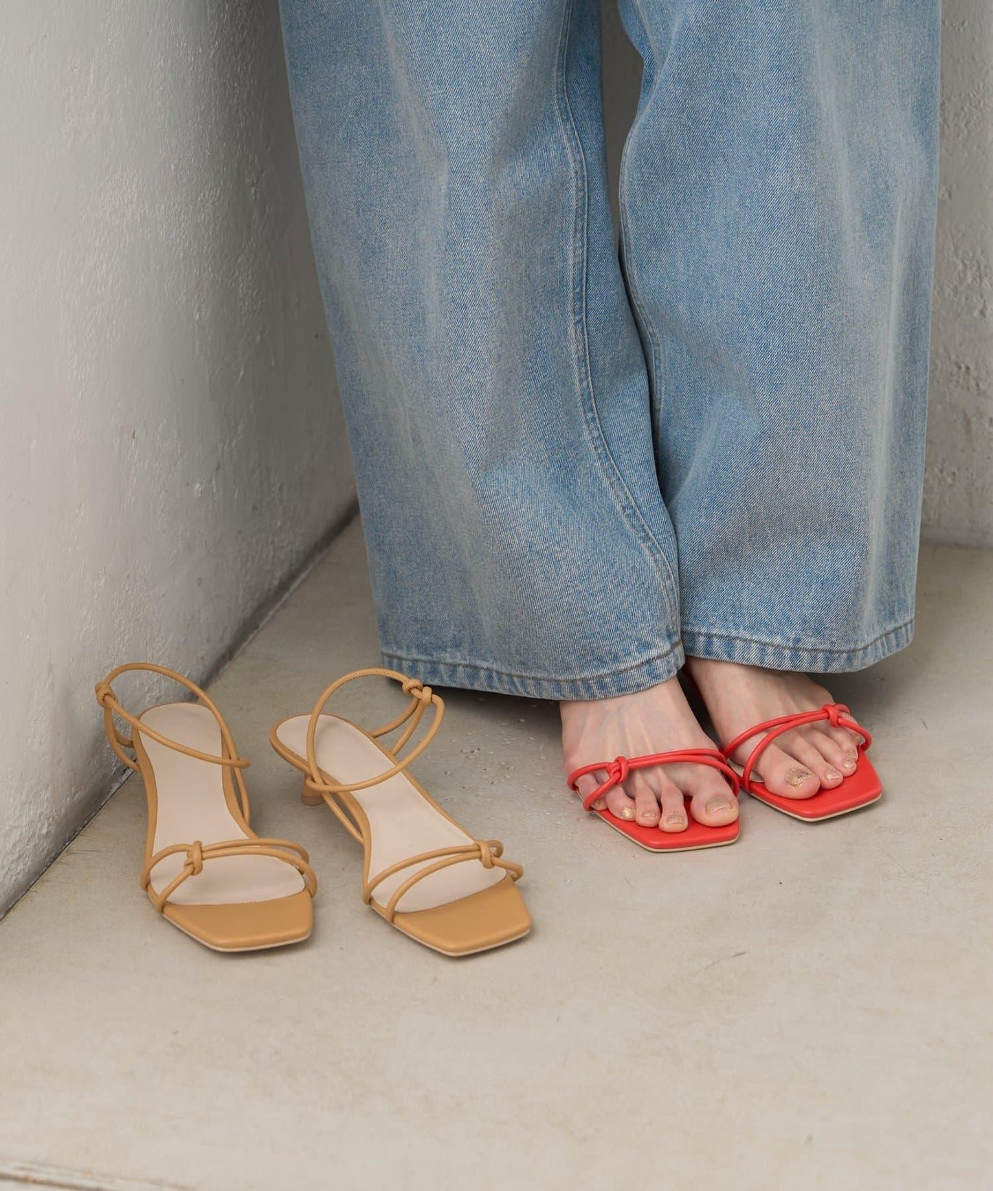 交叉綁帶高跟涼鞋