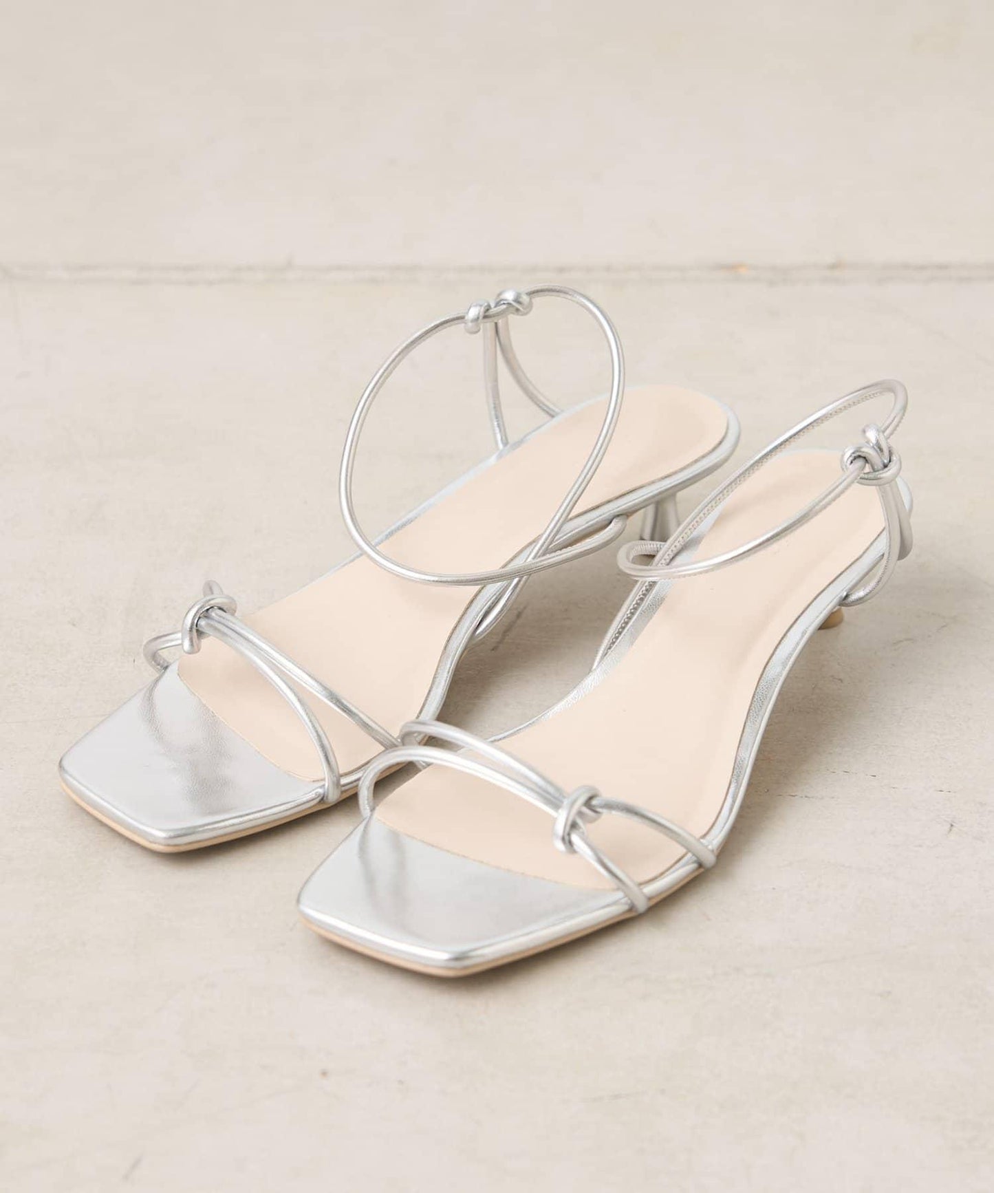 交叉綁帶高跟涼鞋