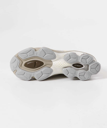 ASICS GEL-KINETIC FLUENT 運動鞋