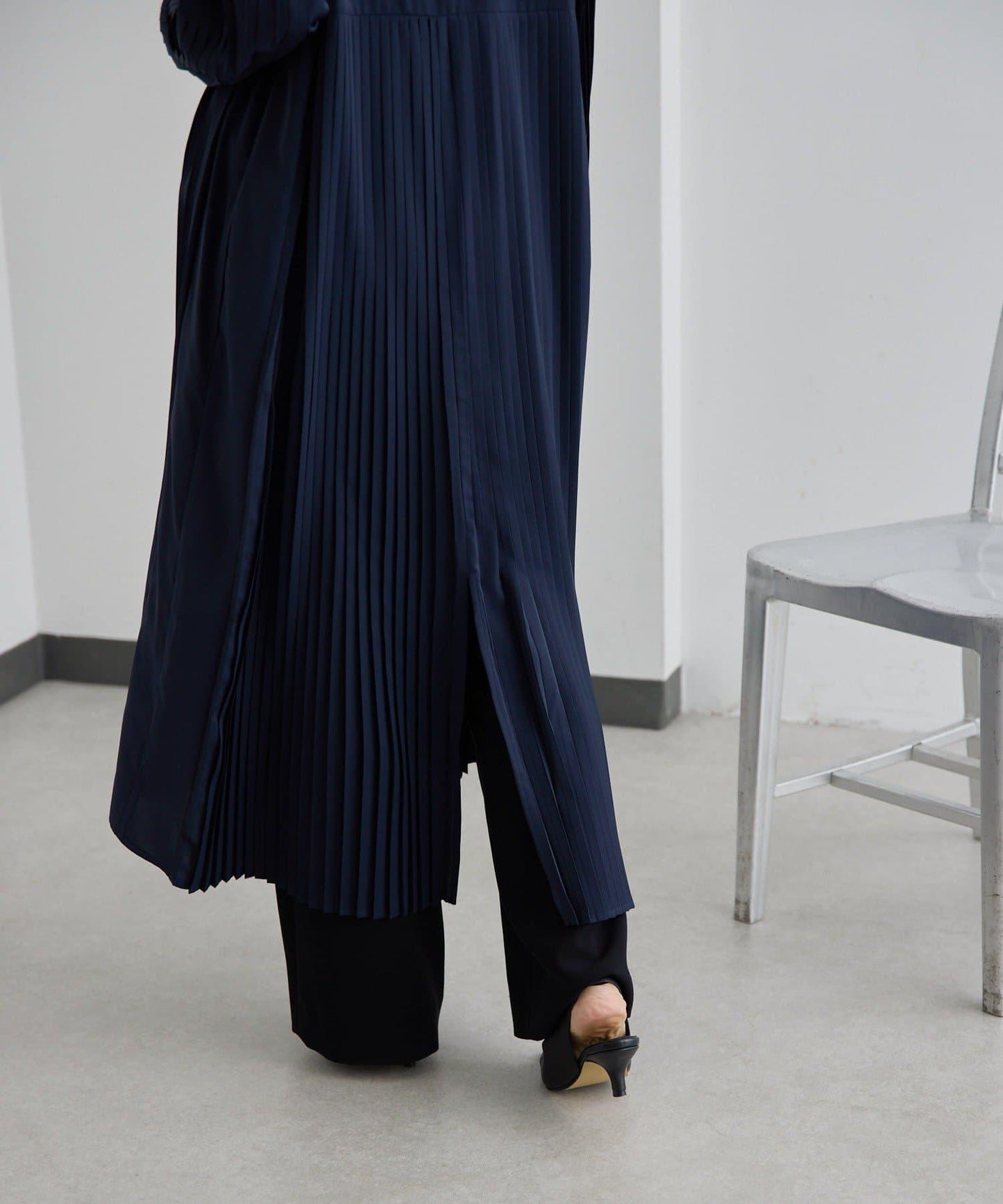 正式場合 V領褶皺 連衣裙 SUM1 STYLE款