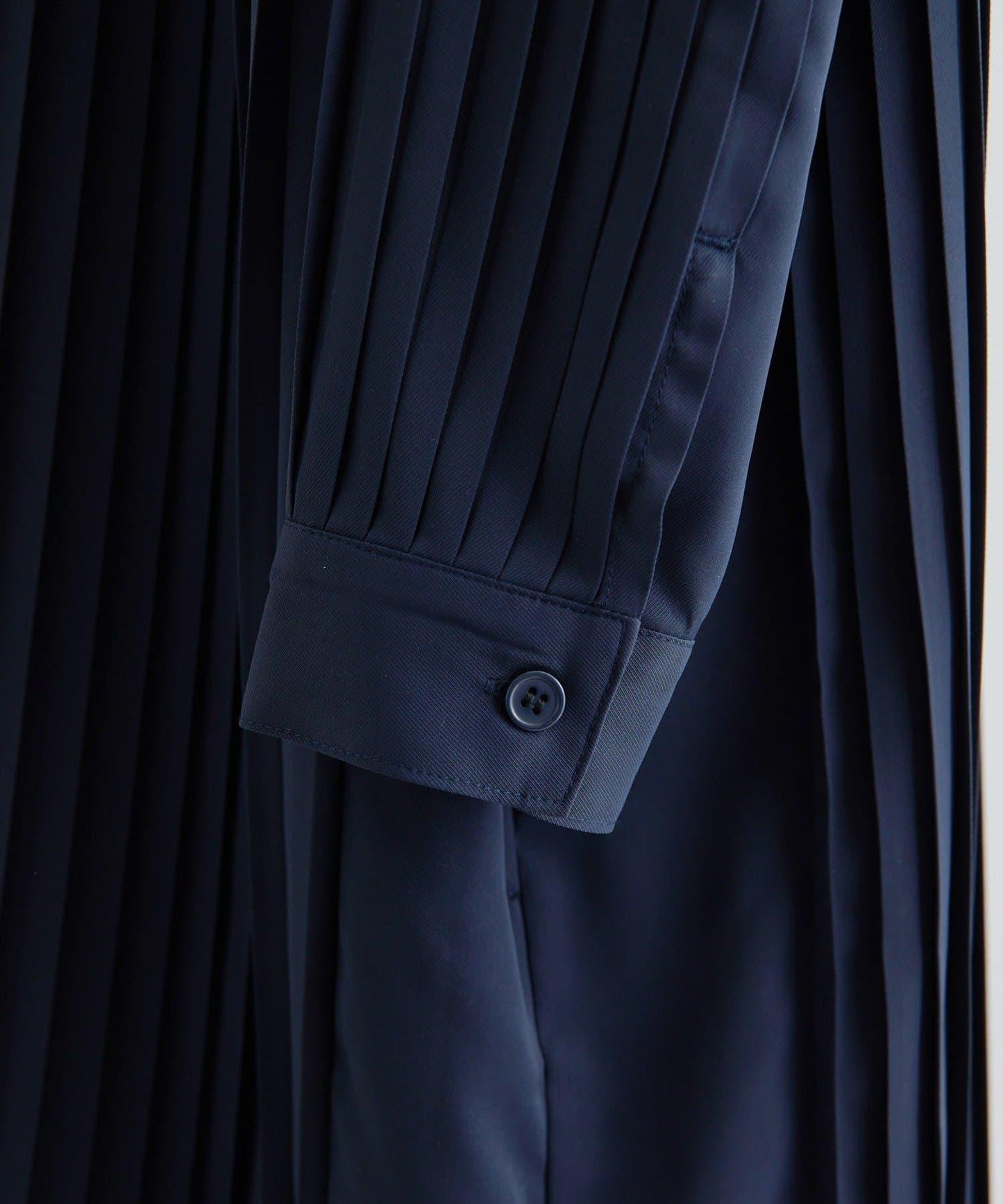 正式場合 V領褶皺 連衣裙 SUM1 STYLE款