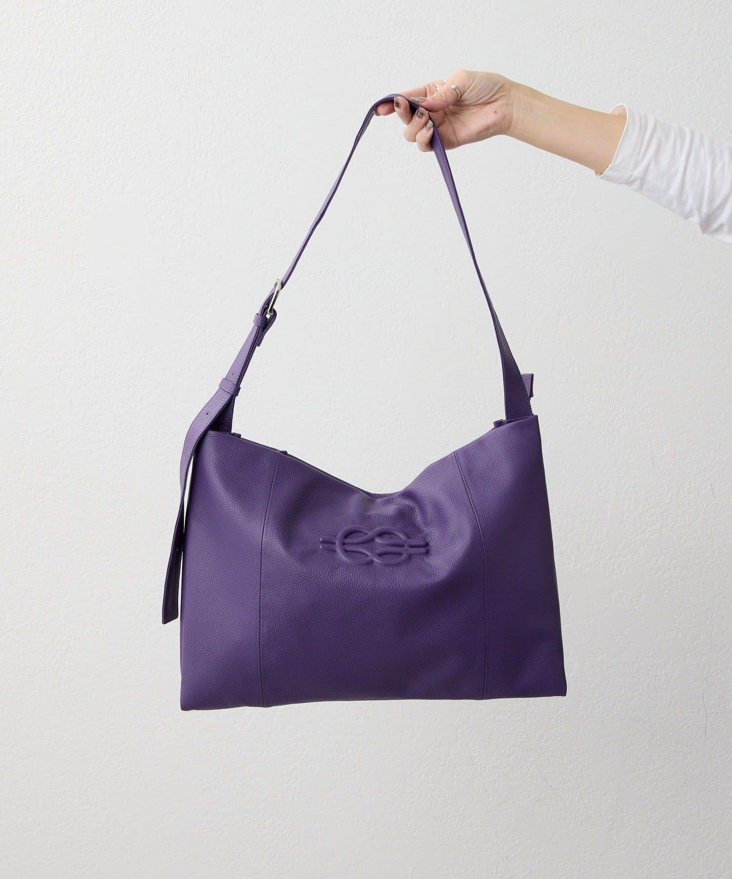 《本革》 壓紋設計 單肩包 L款