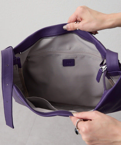 《本革》 壓紋設計 單肩包 L款