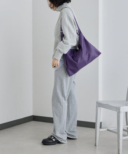 《本革》 壓紋設計 單肩包 L款