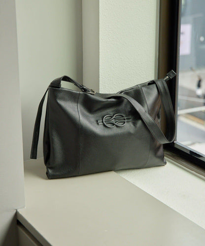 《本革》 壓紋設計 單肩包 L款