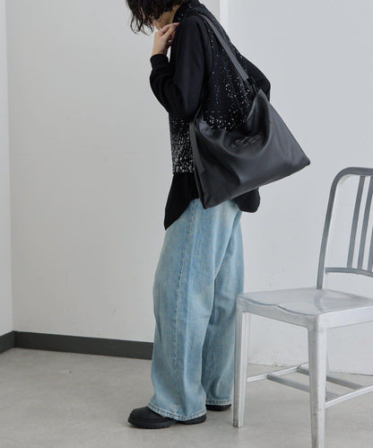 《本革》 壓紋設計 單肩包 L款