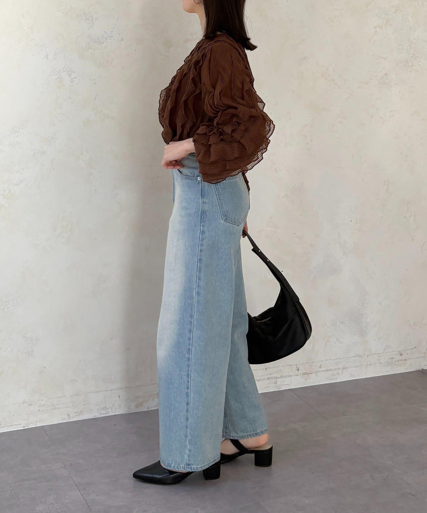 波浪荷葉邊設計 襯衫