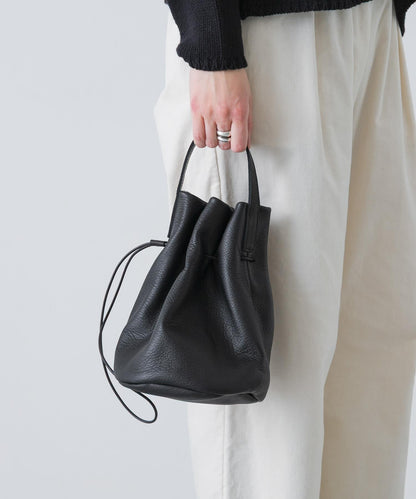 MORMYRUS 單手柄抽繩包