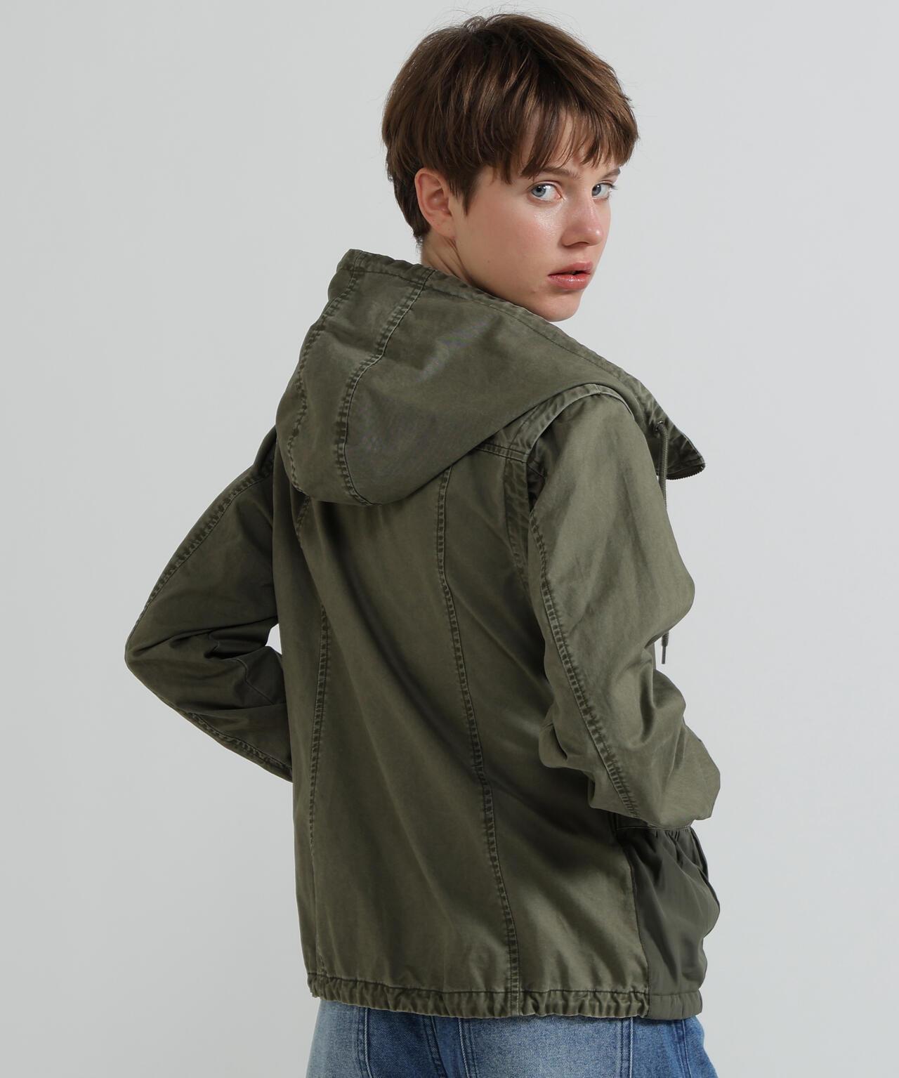 《WOMAN》 MILITARY ZIP POCKET DETACHABLE JACKET 夾克
