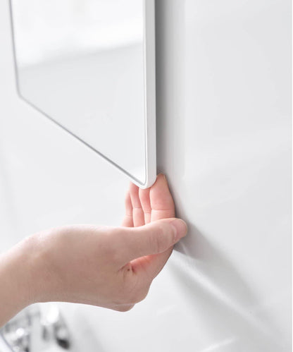 tower 磁吸方形浴室鏡