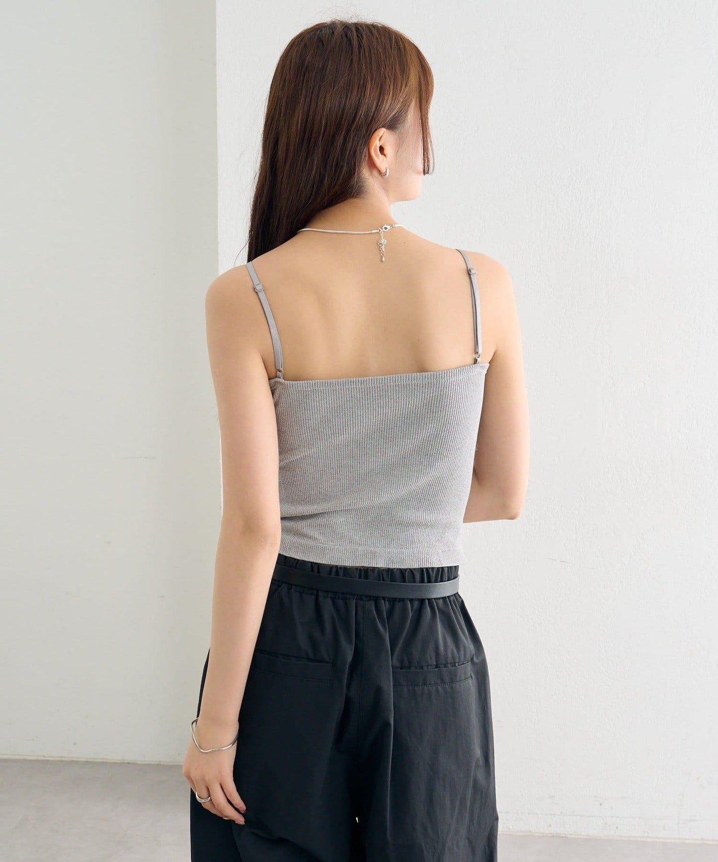 帶胸墊 V字蕾絲 吊帶背心