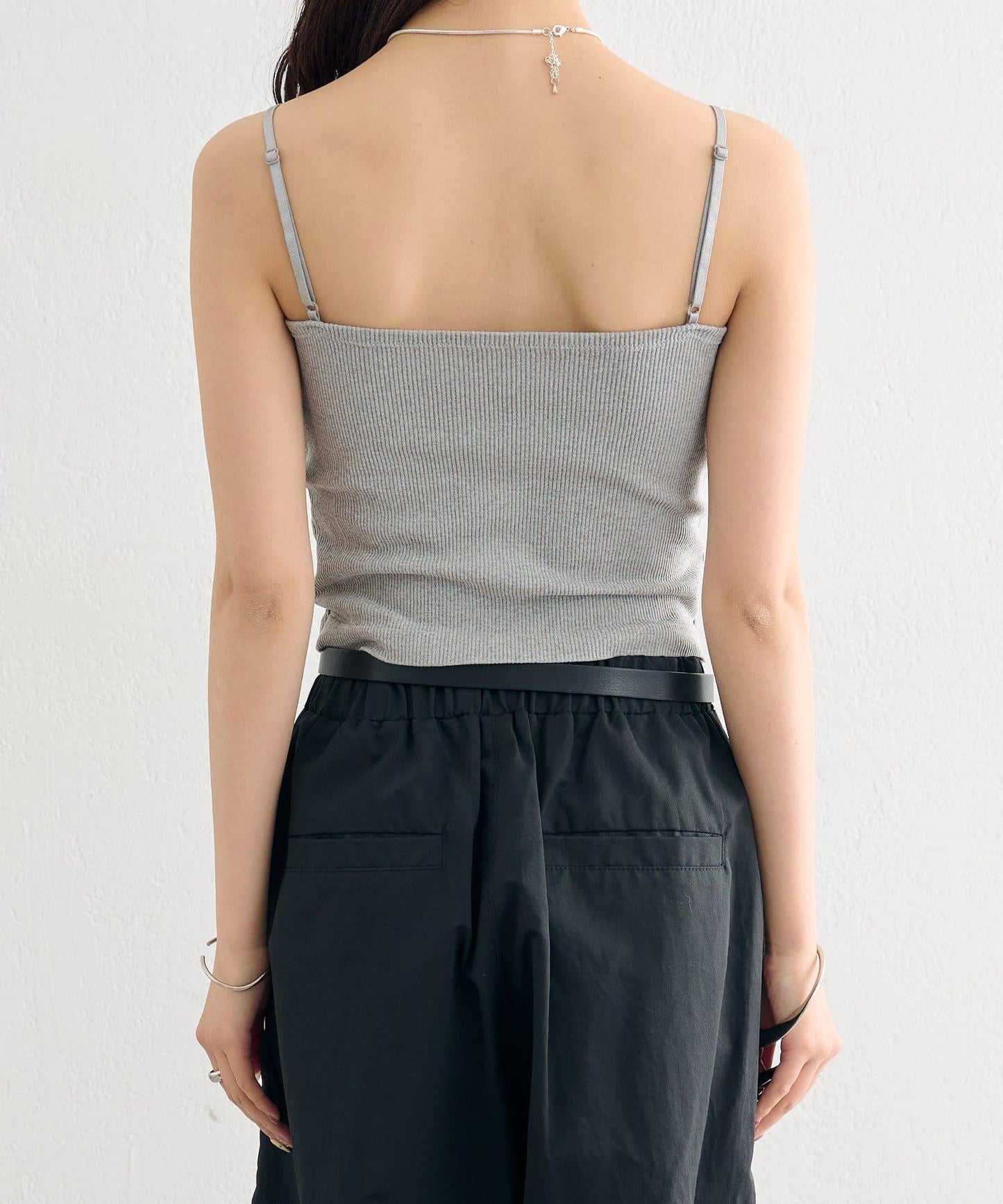 帶胸墊 V字蕾絲 吊帶背心